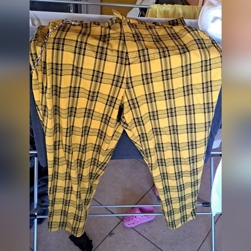 Hot Topic XL Plaid Punk Pants Yellow